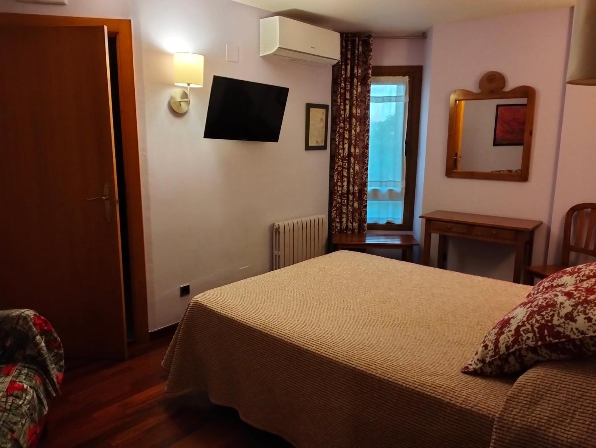 Hotel Aragueells Benasque Kültér fotó