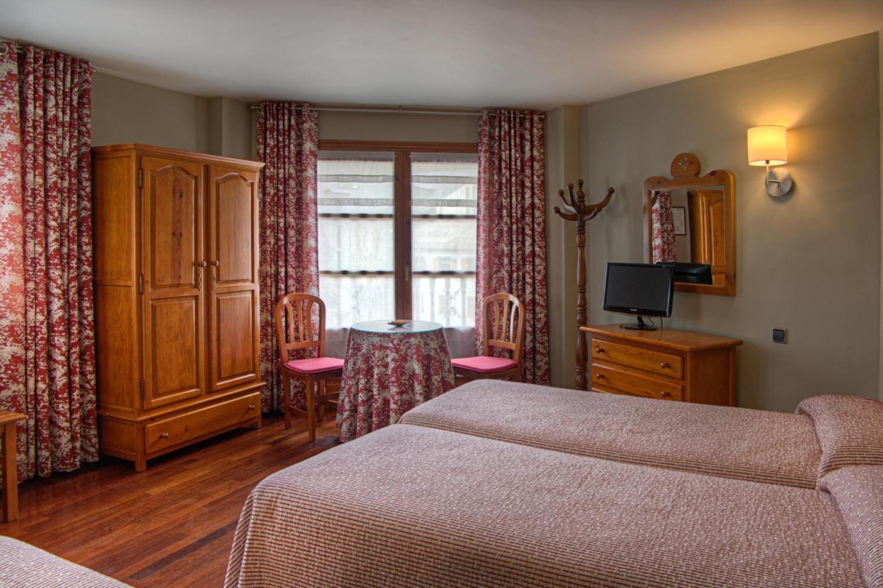 Hotel Aragueells Benasque Kültér fotó