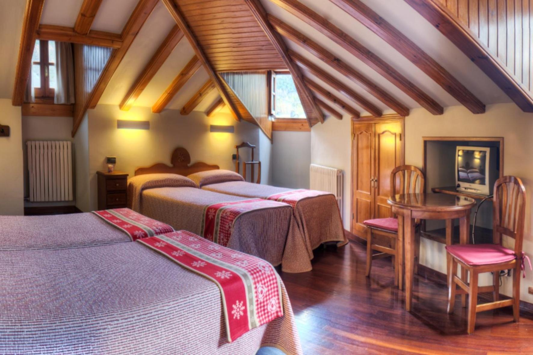 Hotel Aragueells Benasque Kültér fotó