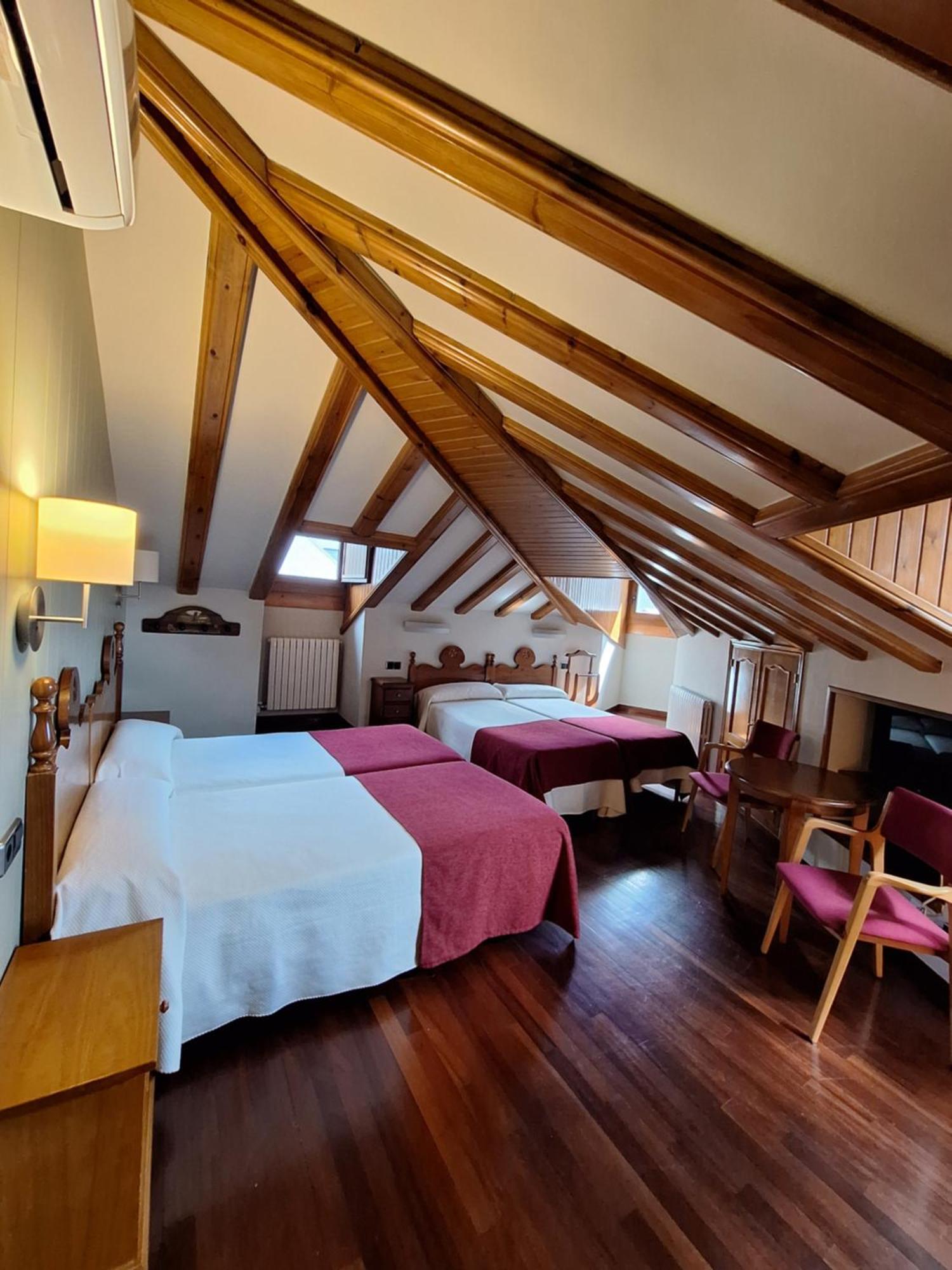 Hotel Aragueells Benasque Kültér fotó