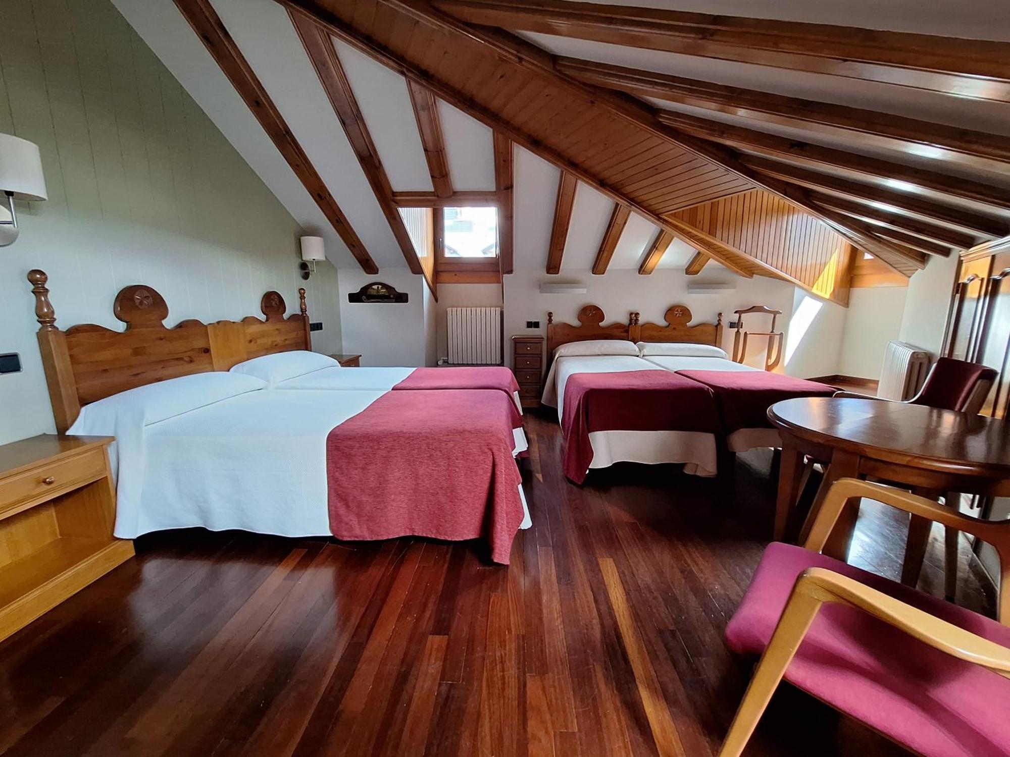 Hotel Aragueells Benasque Kültér fotó